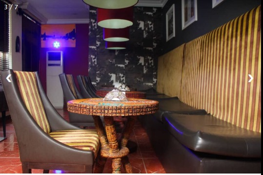 /web/uploads/116/Villa Angelia Hotel Victoria Island/header-images/Sitting Bar.jpg